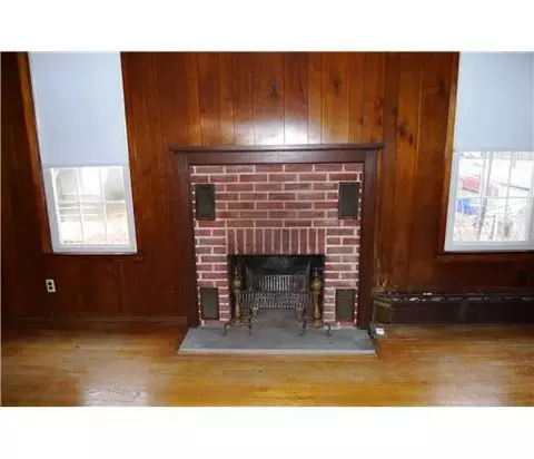 84 Clipper Ave, Edison, NJ 08817 photo 4