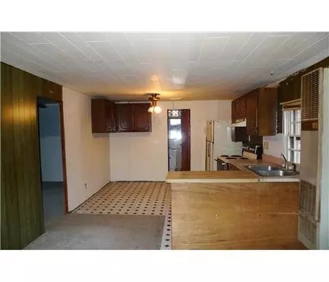 84 Clipper Ave, Edison, NJ 08817 photo 9