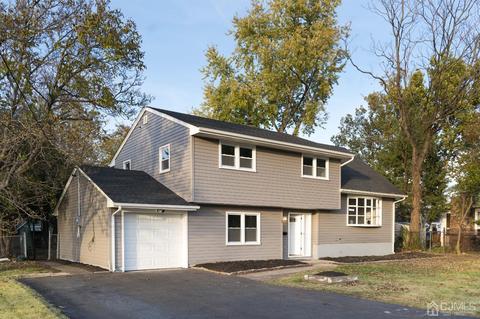 8 Ramsey Rd, Middlesex, NJ 08846 photo 3
