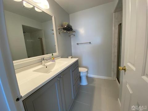 67 Boulder Dr, Edison, NJ 08817 photo 14