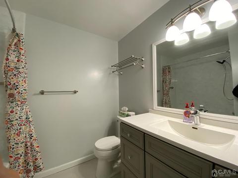 67 Boulder Dr, Edison, NJ 08817 photo 18