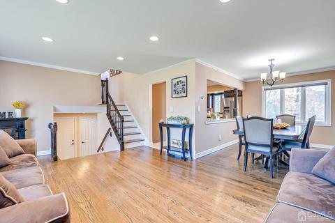 24 Kenneth Pl, Clark, NJ 07066 photo 7