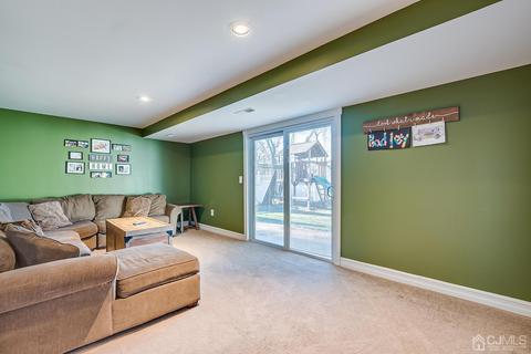 24 Kenneth Pl, Clark, NJ 07066 photo 18