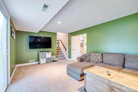 24 Kenneth Pl, Clark, NJ 07066 photo 17