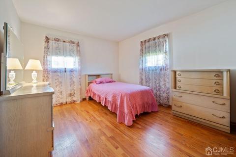300 Main St, Middlesex, NJ 08846 photo 13