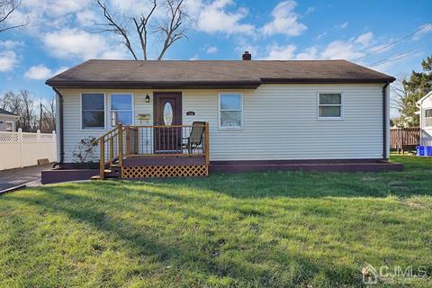 119 First St, Middlesex, NJ 08846 photo 2