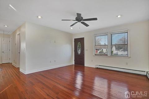 119 First St, Middlesex, NJ 08846 photo 3