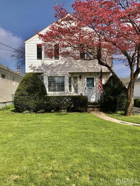 28 Barton Street St, Edison, NJ 08837 photo 1