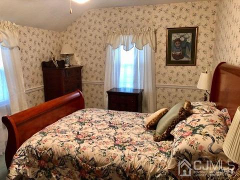 28 Barton Street St, Edison, NJ 08837 photo 24