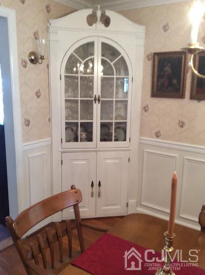 28 Barton Street St, Edison, NJ 08837 photo 10