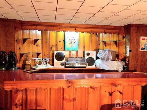 28 Barton Street St, Edison, NJ 08837 photo 36