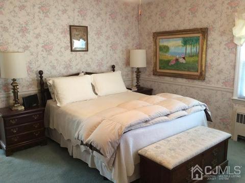 28 Barton Street St, Edison, NJ 08837 photo 21