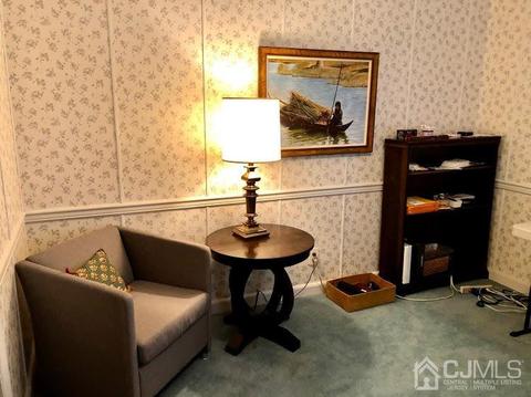 28 Barton Street St, Edison, NJ 08837 photo 27