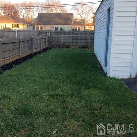 28 Barton Street St, Edison, NJ 08837 photo 43