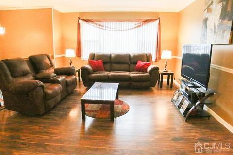 20 Harmony Way, Sewaren, NJ 07077 photo 4