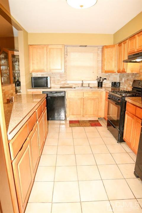 20 Harmony Way, Sewaren, NJ 07077 photo 6