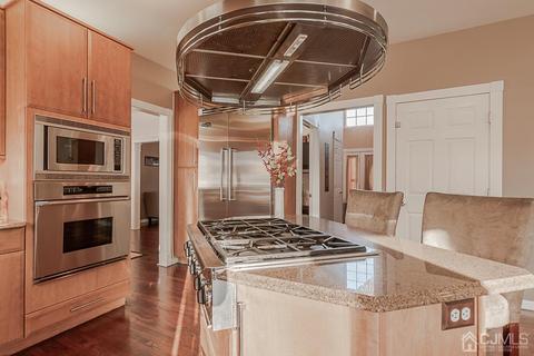 51 Philo Blvd, Edison, NJ 08837 photo 11