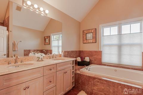 51 Philo Blvd, Edison, NJ 08837 photo 17