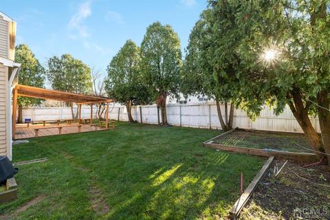 5 Daphne Ct, Edison, NJ 08820 photo 23