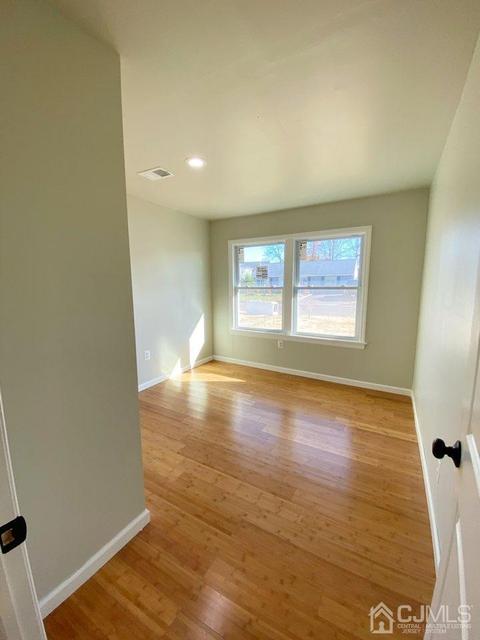 39 Crescent Rd, Edison, NJ 08817 photo 17