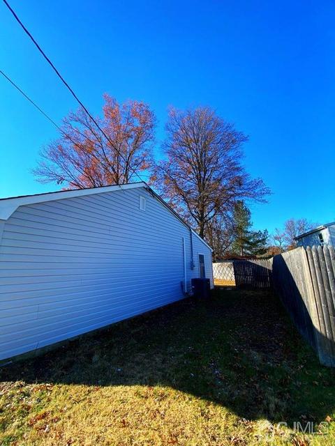 39 Crescent Rd, Edison, NJ 08817 photo 32