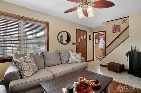 332 Edgeworth St, Middlesex, NJ 08846 photo 5