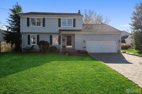 206 Maple St, Middlesex, NJ 08846 photo 1