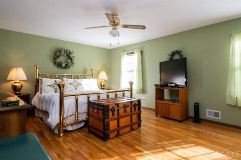 206 Maple St, Middlesex, NJ 08846 photo 12