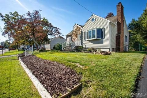 425 Second St, Middlesex, NJ 08846 photo 2
