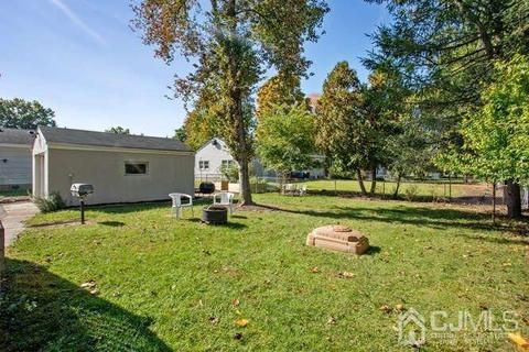 425 Second St, Middlesex, NJ 08846 photo 16