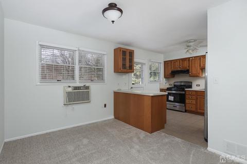 609 Beechwood Ave, Middlesex, NJ 08846 photo 8