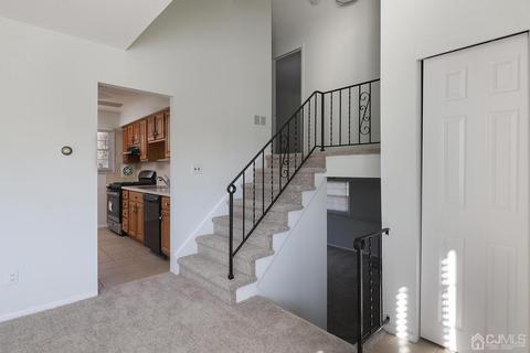 609 Beechwood Ave, Middlesex, NJ 08846 photo 6