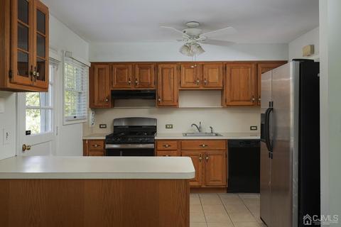 609 Beechwood Ave, Middlesex, NJ 08846 photo 10
