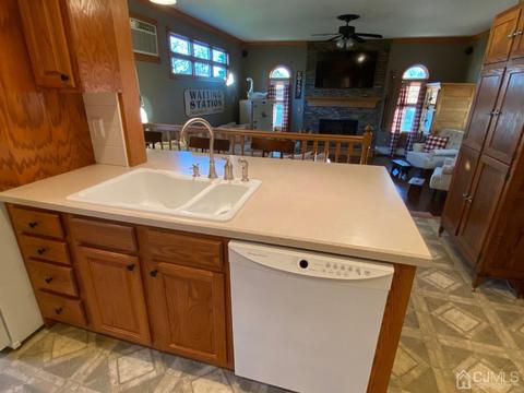 16 Lamar Ave, Edison, NJ 08820 photo 10