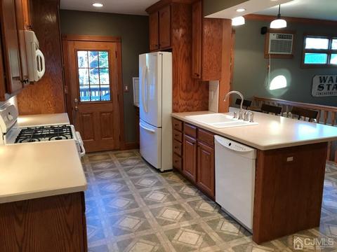 16 Lamar Ave, Edison, NJ 08820 photo 9