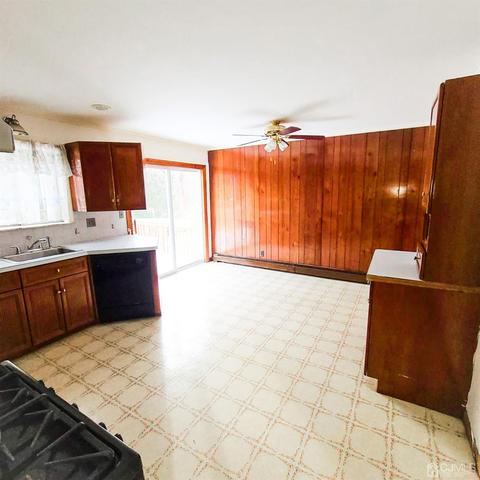 5 Brookside Rd, Edison, NJ 08817 photo 5