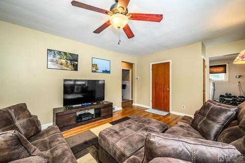 50 Jackson Rd, Berlin, NJ 08009 photo 8