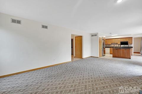 194 Compton Ave, Edison, NJ 08820 photo 10