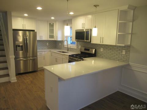 404 Walnut St, Middlesex, NJ 08846 photo 11