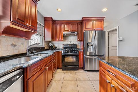 30 Fox Rd, Edison, NJ 08817 photo 8