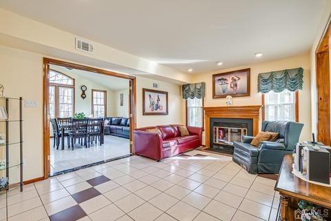 4 Heather Dr, Edison, NJ 08820 photo 8