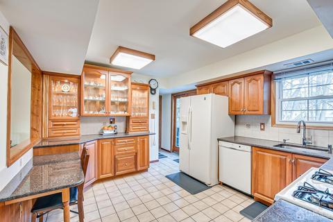 4 Heather Dr, Edison, NJ 08820 photo 15