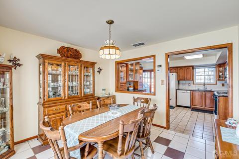 4 Heather Dr, Edison, NJ 08820 photo 21