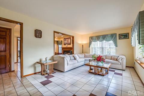 4 Heather Dr, Edison, NJ 08820 photo 6
