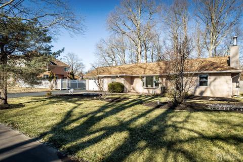 3 David Ct, Edison, NJ 08820 photo 2