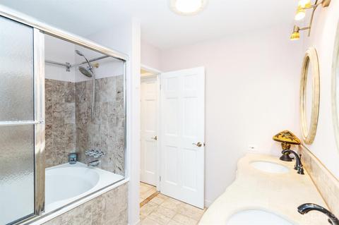 3 David Ct, Edison, NJ 08820 photo 32