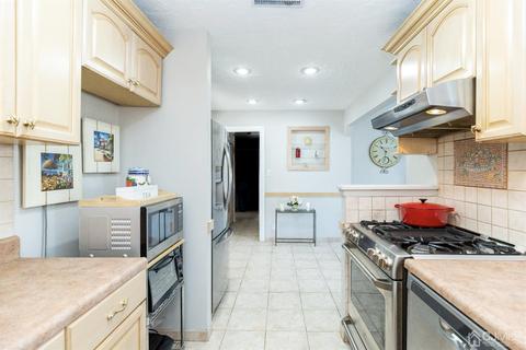 3 David Ct, Edison, NJ 08820 photo 17