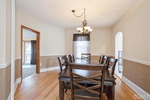 33 Meadow Rd, Edison, NJ 08817 photo 11