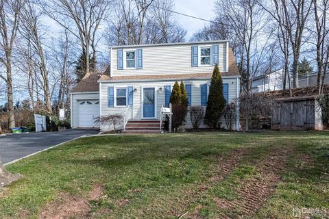 94 First St, Edison, NJ 08837 photo 2