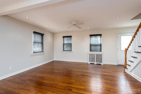 94 First St, Edison, NJ 08837 photo 8